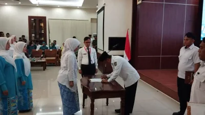 Wali Kota Depok Lantik Bunda Literasi: Cing Ikah Siap Gerakkan Membaca