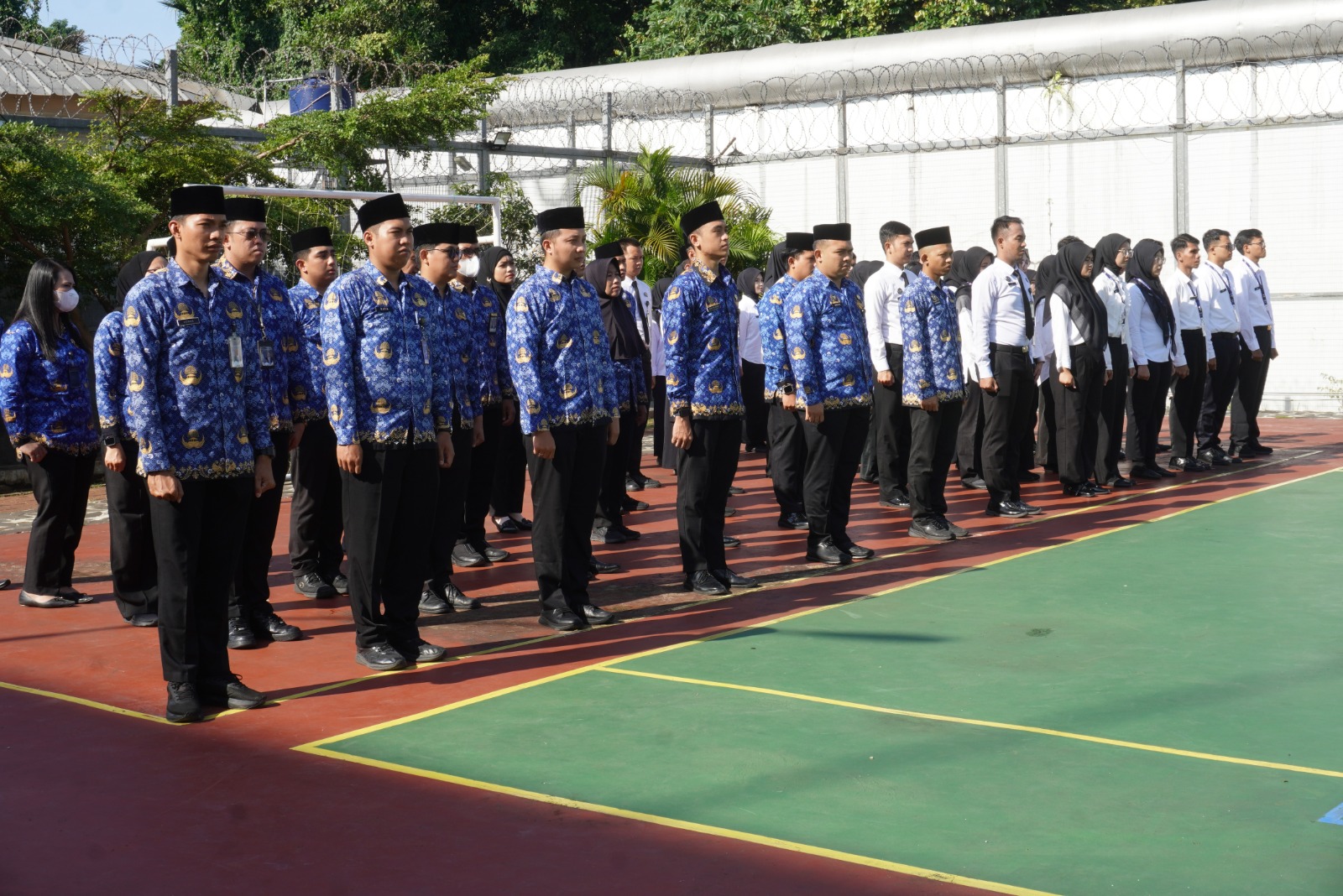Rutan Depok Peringati HUT ke-54 KORPRI Sekaligus Penyerahan Penghargaan Tiga Pegawai