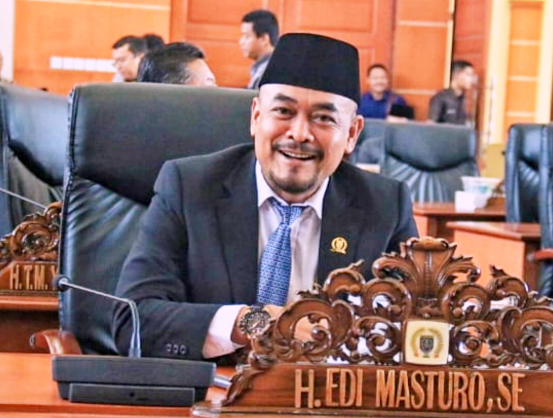 Ketua Fraksi Gerindra DPRD Depok, Edi Masturo, dorong edukasi soal tidak berlakunya IMB. (IST)
