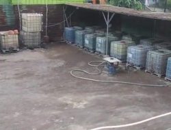 Diduga Gudang Pengoplos BBM Bersubsidi Jenis Pertalite Ilegal Jalan Insinyur Sutami Way Laga Milik Oknum TNI AL Dan TNI AD Kebal Hukum Warga Minta Kapolda Lampung Tidak Tegas !!