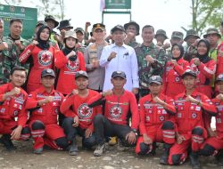 Bupati Pidie Jaya Tinjau Jembatan Gantung Garuda