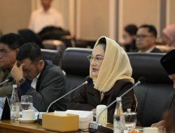 Hadiri Rapat Kerja dengan Komisi XIII DPR RI, Mensesneg Paparkan Rencana Program Kerja dan Anggaran Kemensetneg TA 2026