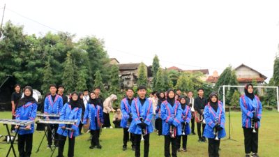 Marching Band MAN 1 Bogor Meriahkan Upacara HAB ke-80 Kemenag