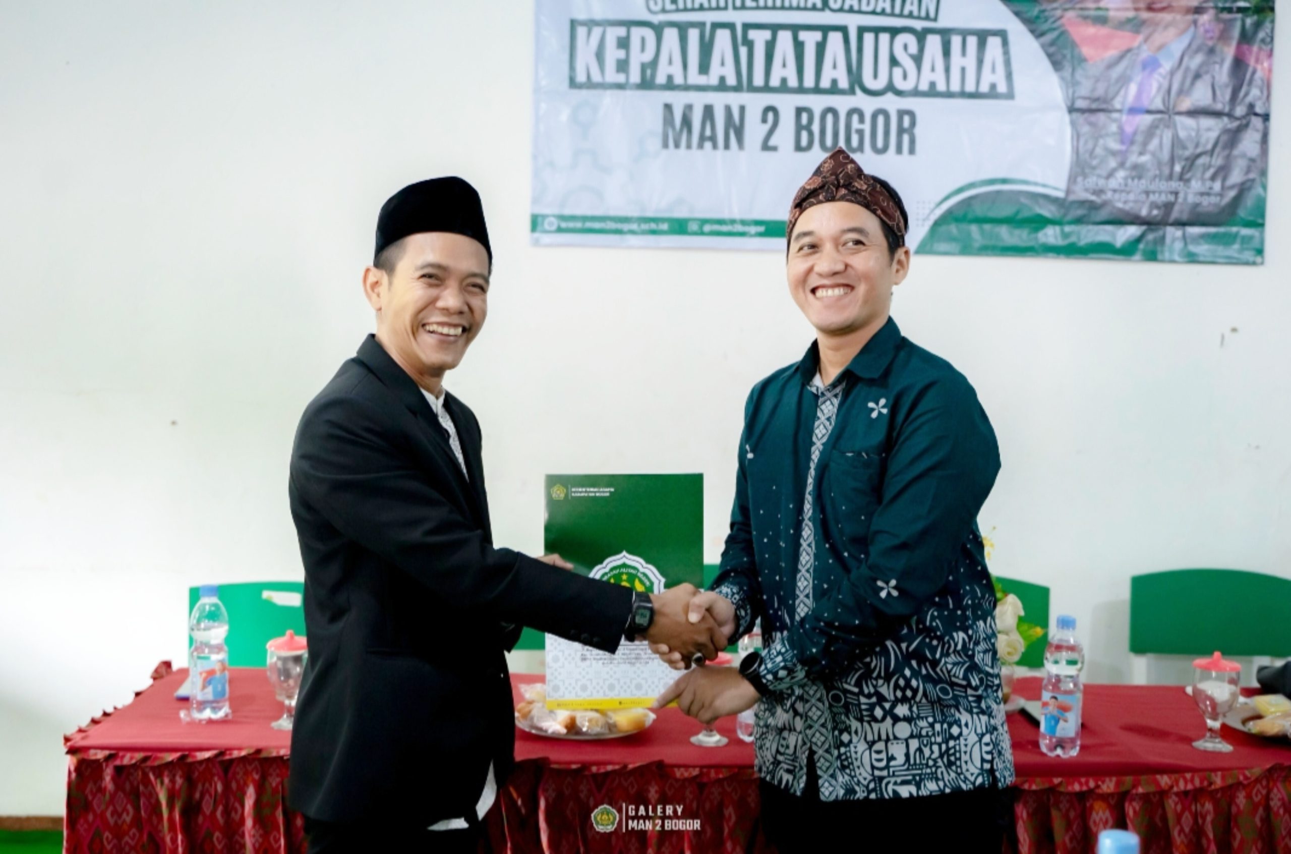 Estafet Pengabdian di MAN 2 Bogor, Kepala TU Resmi Berganti