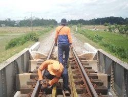 KAI Daop 7 Madiun Bergerak Cepat Perbaiki dan Lengkapi Baut Penambat yang Dicuri, Keselamatan Perjalanan KA Jadi Prioritas Utama