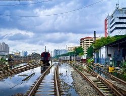 Imbauan Datang Lebih Awal, KAI Daop 1 Pastikan Perjalanan Kereta Jarak Jauh Tetap Lancar di Tengah Cuaca Ekstrem