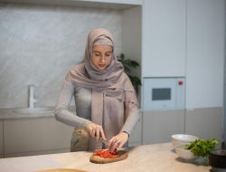 Hal yang Perlu Diperhatikan Ibu Rumah Tangga yang Ingin Usaha di Rumah