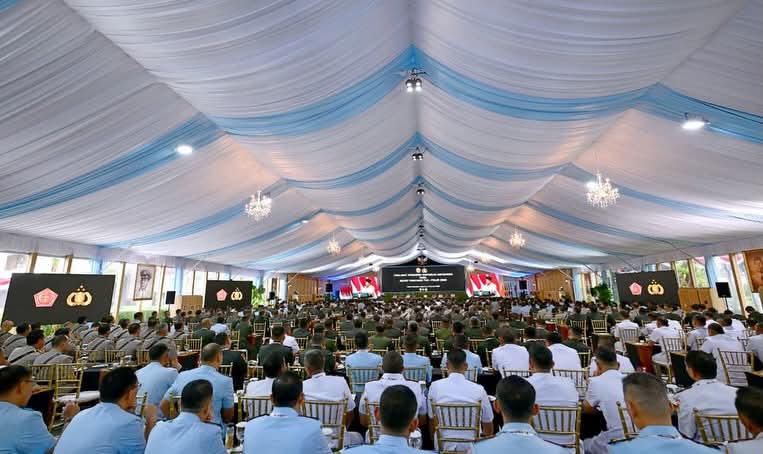 Ungkap Taklimat Presiden pada Rapim TNI–Polri, Mensesneg: Tekankan Profesionalisme dan Persatuan