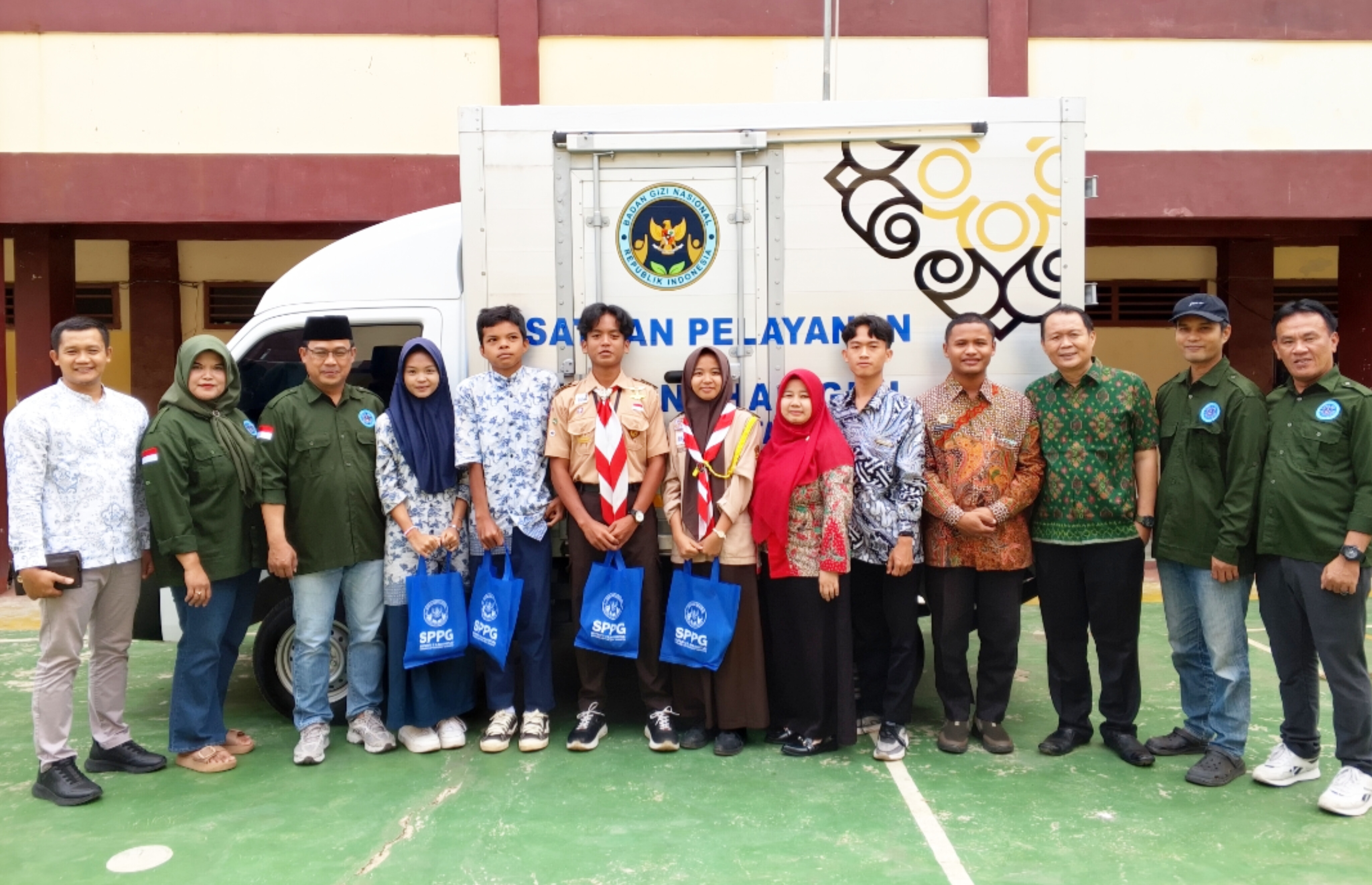 YCDS Hadirkan Harapan Baru, Dapur MBG Bumiayu 2 Dorong Menuju Generasi Emas