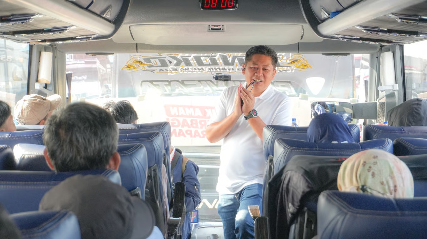 Mudik Aman Berbagi Harapan, PT Pelindo Sinergi Lokaseva Berangkatkan Peserta Mudik Bersama 2026