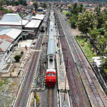 Kejadian Perlintasan Meningkat di 2025, KAI Divre IV Tanjungkarang Ajak Masyarakat Tertib di Perlintasan dan Tidak Beraktivitas di Jalur KA