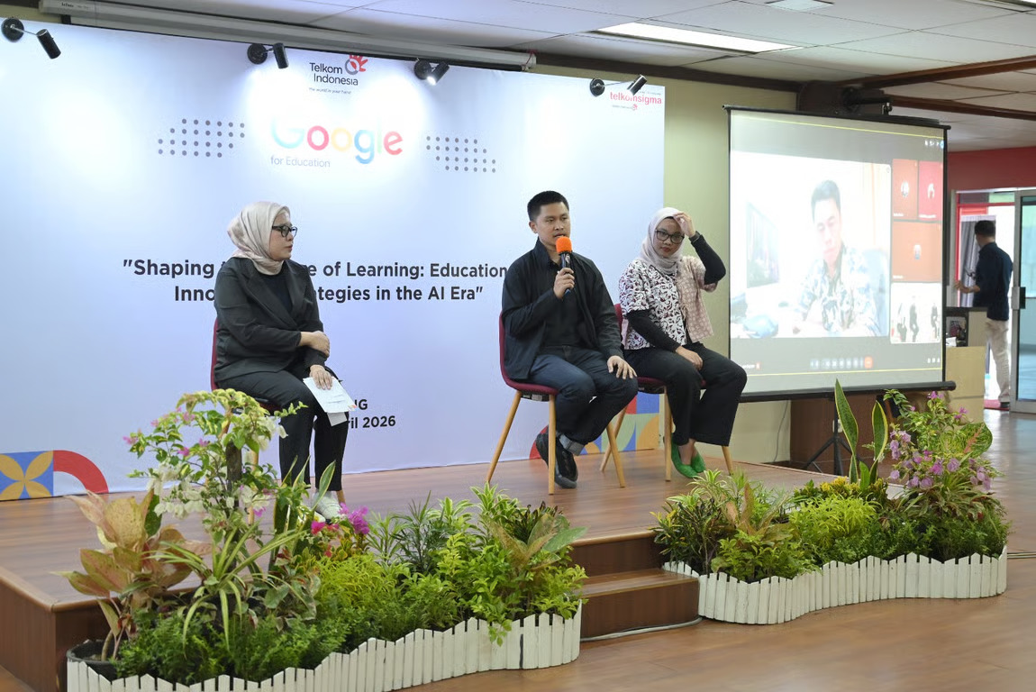 Telkom Indonesia dan Google Dorong Transformasi Pendidikan Digital di Padang melalui AI Connect Offline Series